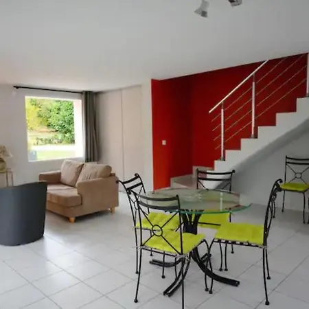 Le Petit Atelier 엑세네벡스
